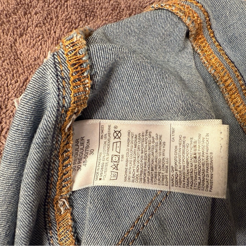 JEANS - 5 pounds of jeans.  All size 4-6, mostly 4 - Picture 8 of 14